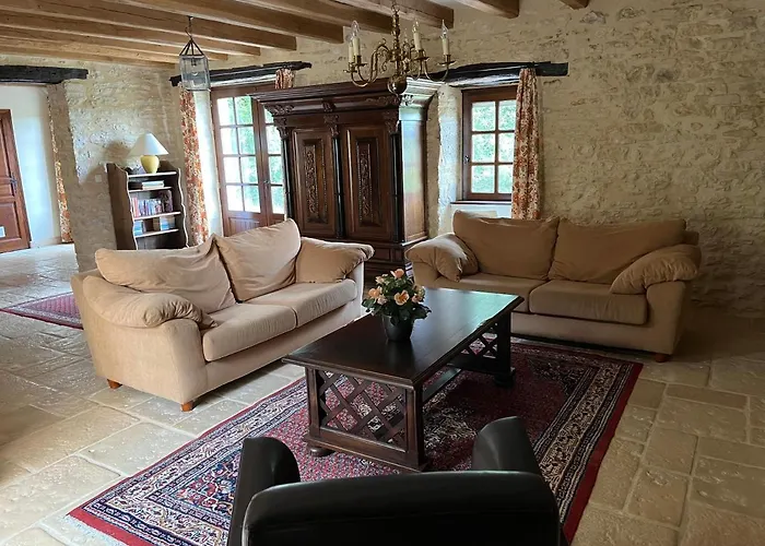 Semesterbostad Domainerossignol Acacia