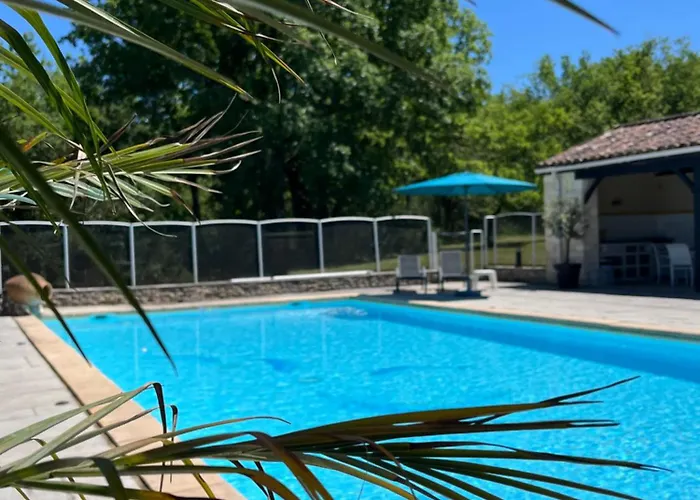 Domainerossignol Acacia Semesterbostad